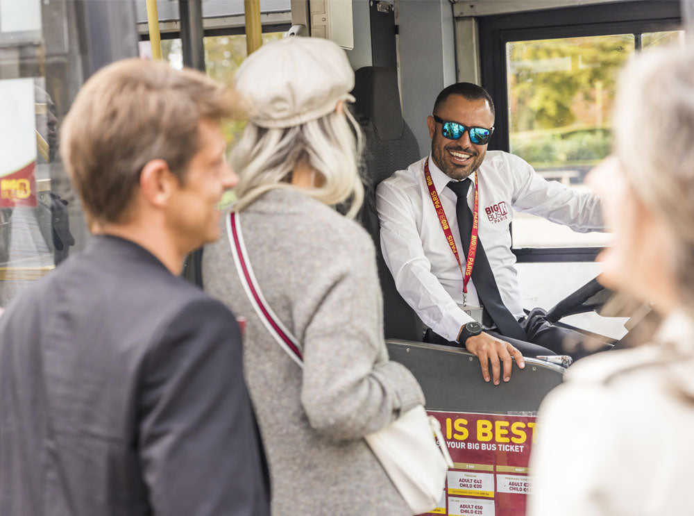 Paris: Big Bus Hop-On Hop-Off Tour (24-timmarsbiljett)